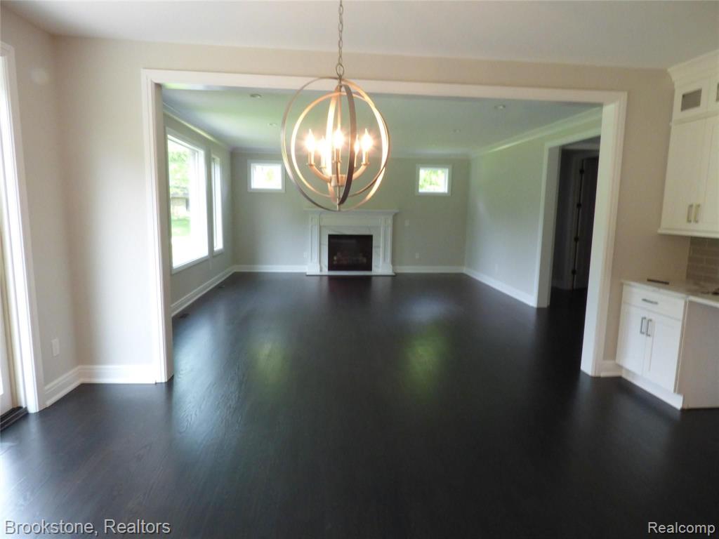 4570 Pickering Road Bloomfield Hills, MI 48301 - Photo 9 of 17