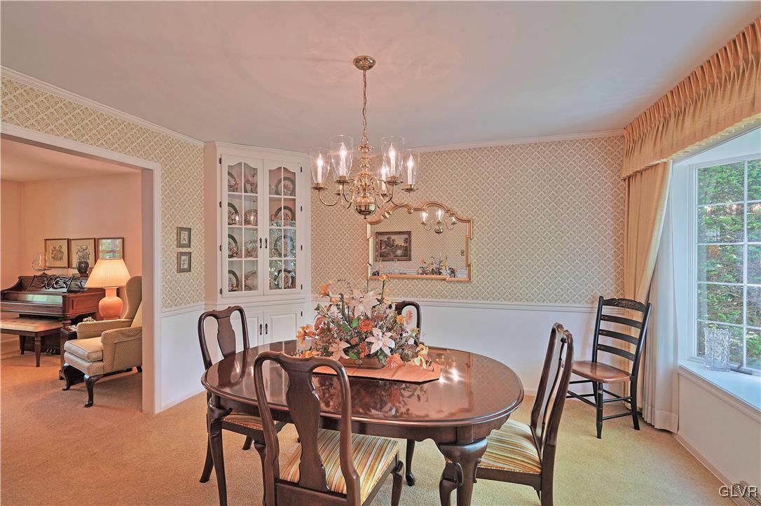 2705 Woodside Road Bethlehem, PA 18017 - Photo 11 of 27 Gallery Image 11