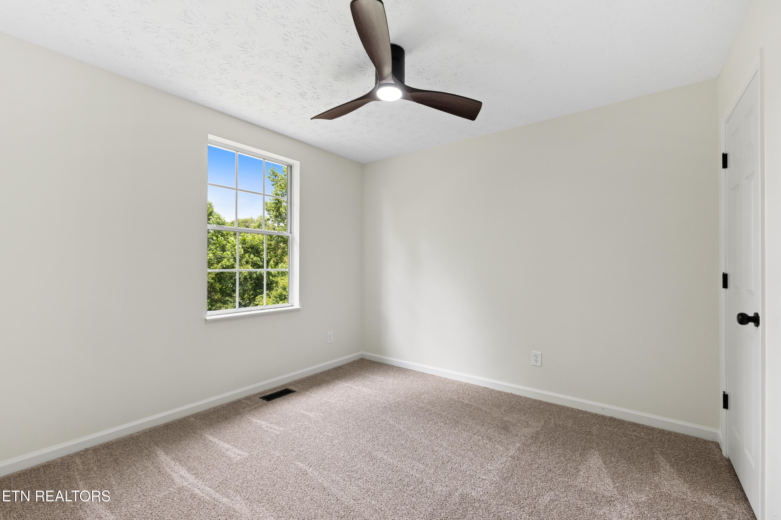 8311 Timber Ridge Lane Powell, TN 37849 - Photo 18 of 23 Positive Perceptions-20