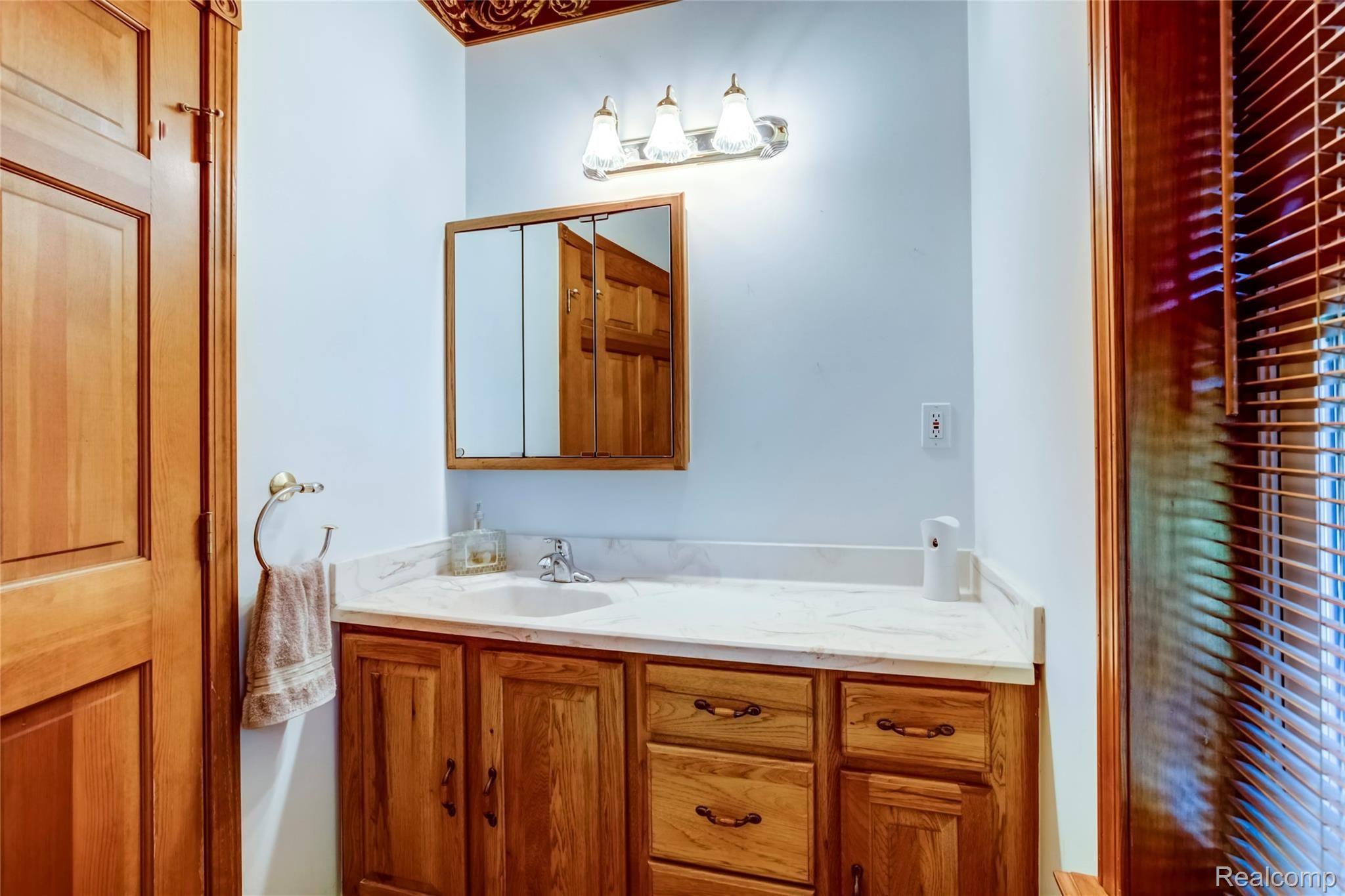 545 West Newburg Road Carleton, MI 48117 - Photo 21 of 47 545 West Newburg Road, Carleton, MI-18-FULL.jpg