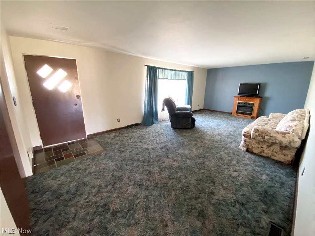 5484 Wylie Ridge Road New Cumberland, WV 26047 - Photo 8 of 29 Gallery Image 8