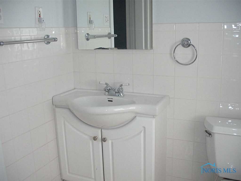 3641 Garrison Road Toledo, OH 43613 - Photo 10 of 20 Gallery Image 10