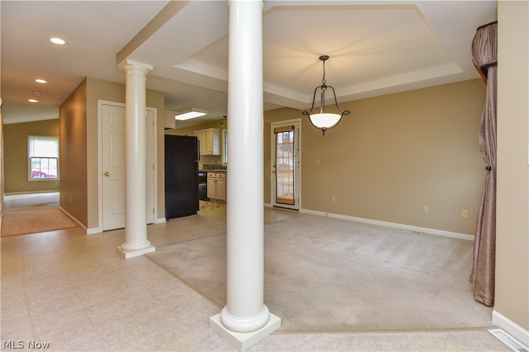 603 South Raccoon Road, Unit 5 Youngstown, OH 44515 - Photo 9 of 18 Gallery Image 9