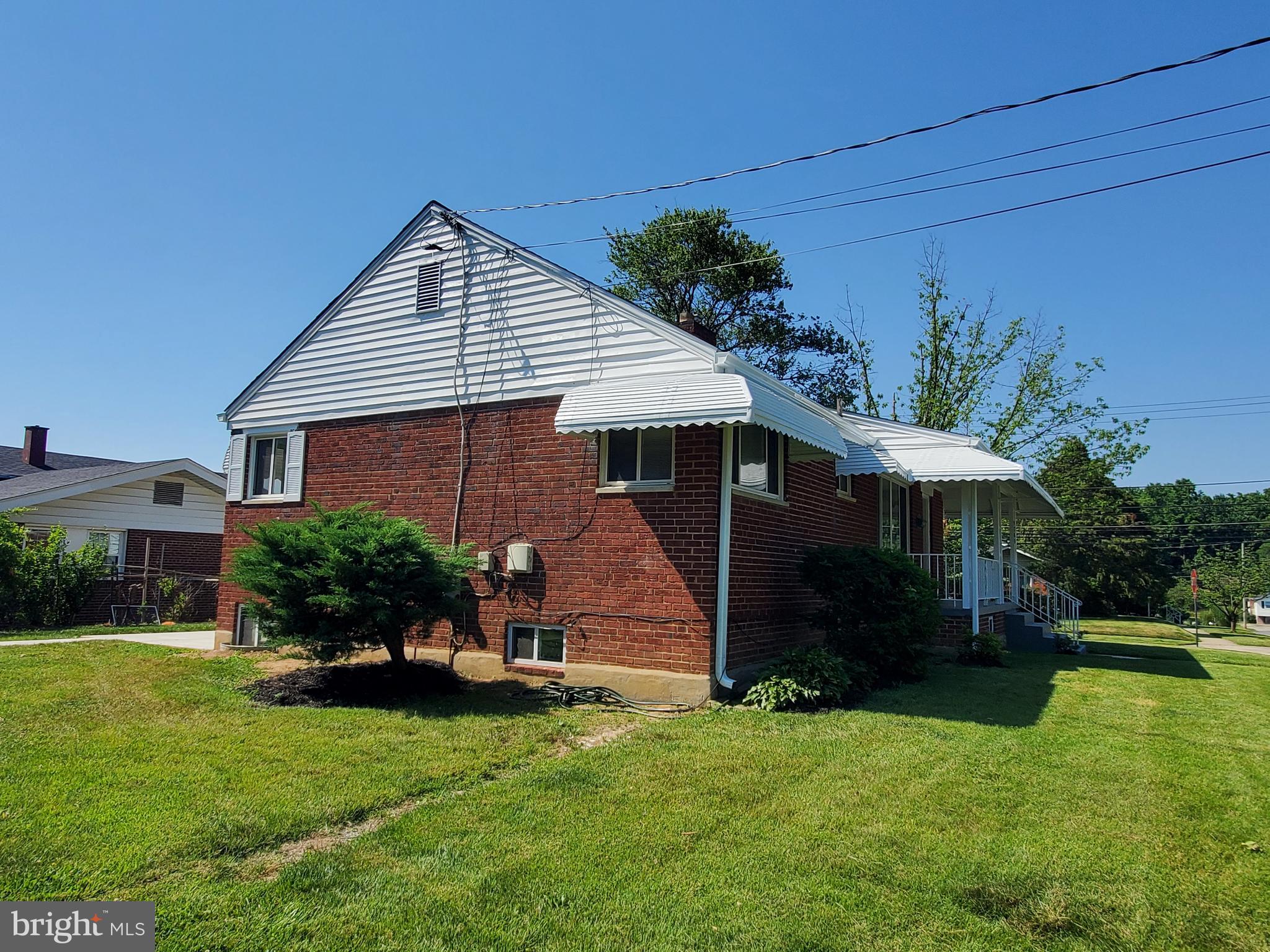 9701 Braddock Road Silver Spring, MD 20903 - Photo 4 of 17