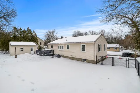 $579,900 | 25 Carol Avenue, Salem, NH 03079