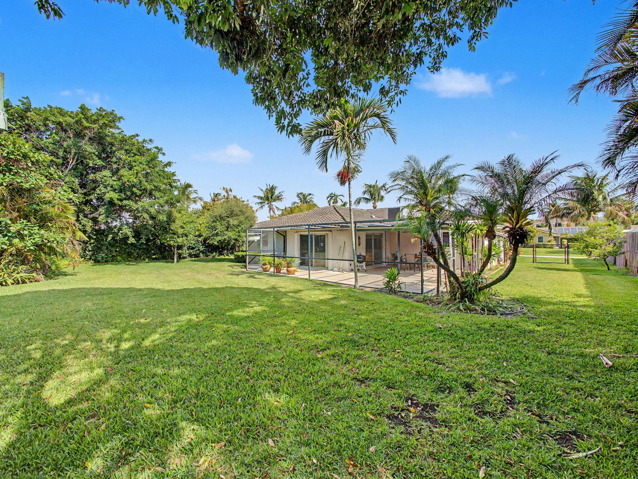 1840 Crafton Road Juno Beach, FL 33408 - Photo 4 of 22 23-web-or-mls-016