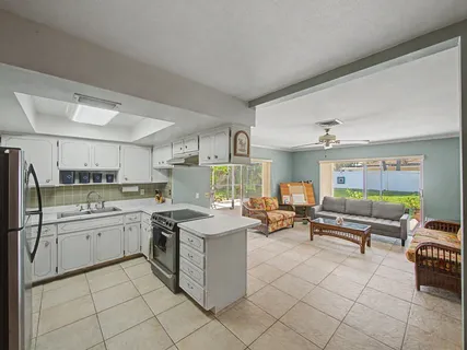$825,000 | 1840 Crafton Road, Juno Beach, FL 33408