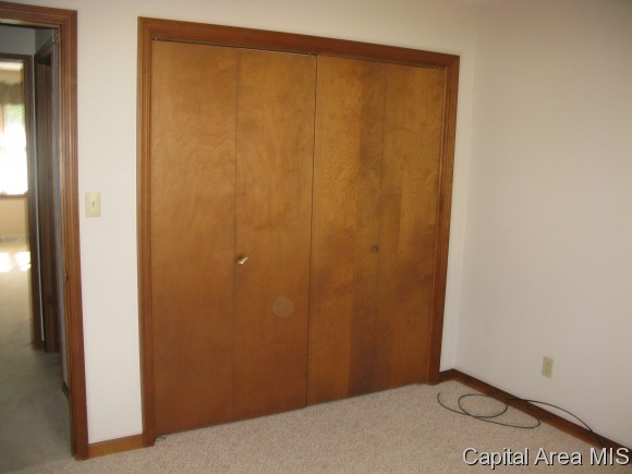 119 Exeter Court Springfield, IL 62704 - Photo 11 of 19