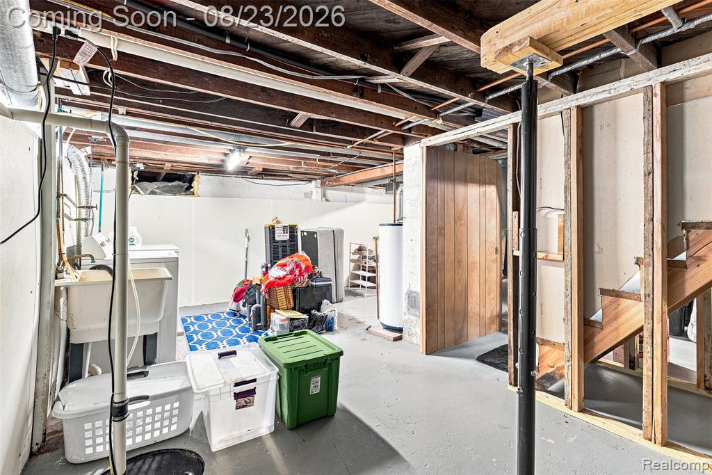 2083 Dutcher Road Flint, MI 48532 - Photo 19 of 27 Gallery Image 19