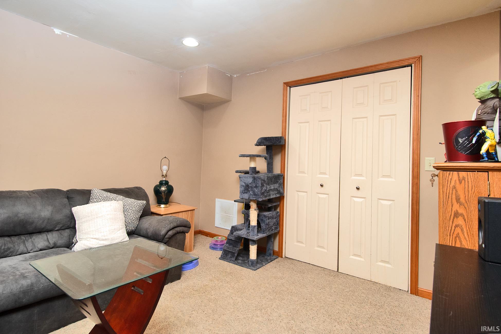 5420 Holly Oak Road Fort Wayne, IN 46845 - Photo 11 of 26