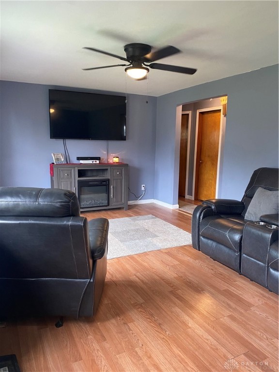 407 North Burnett Road Springfield, OH 45503 - Photo 5 of 17 Gallery Image 5