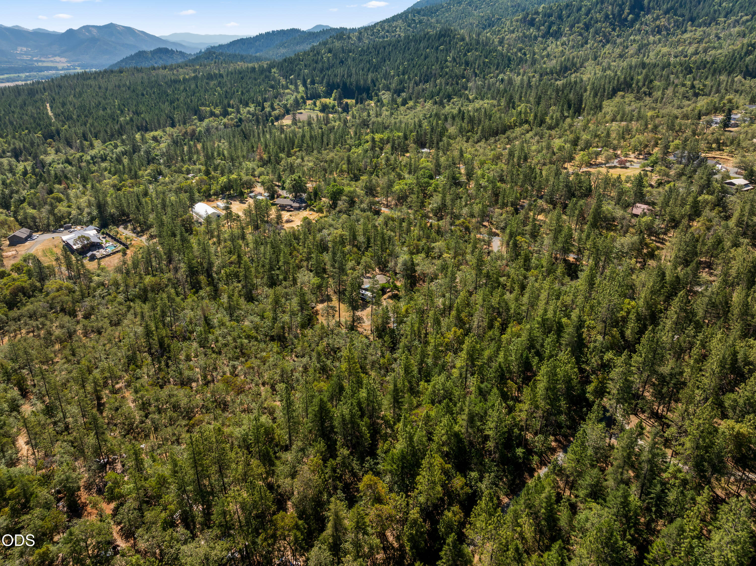 1460 Grays Creek Road Grants Pass, OR 97527 - Photo 30 of 34