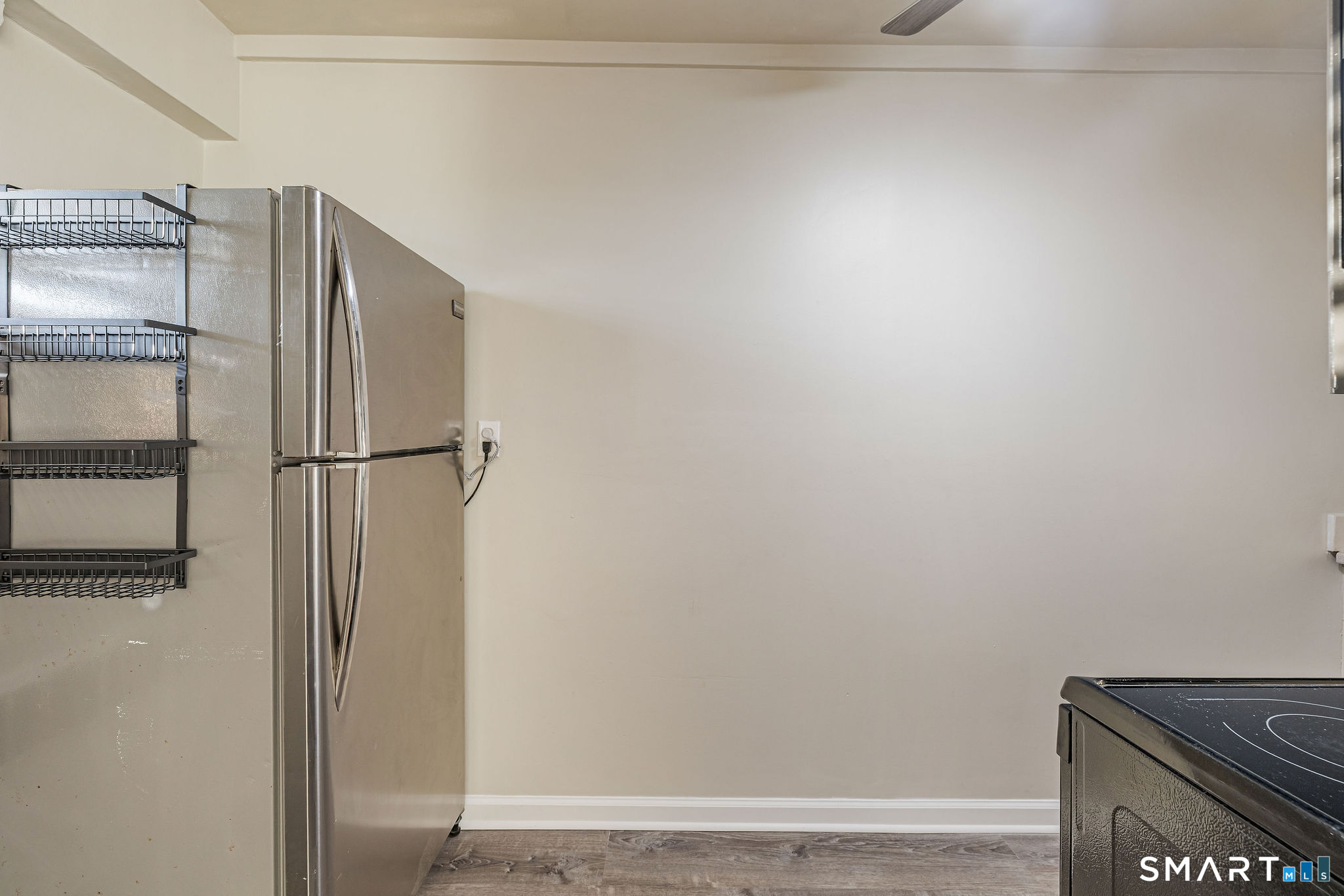 80 Cartright Street, Unit 8E Bridgeport, CT 06604 - Photo 5 of 24 Gallery Image 5