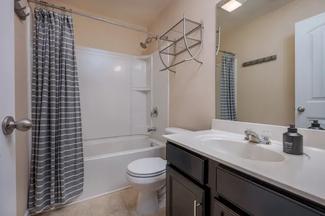 $314,900 | 1433 Riverbrook Drive, Hermitage, TN 37076