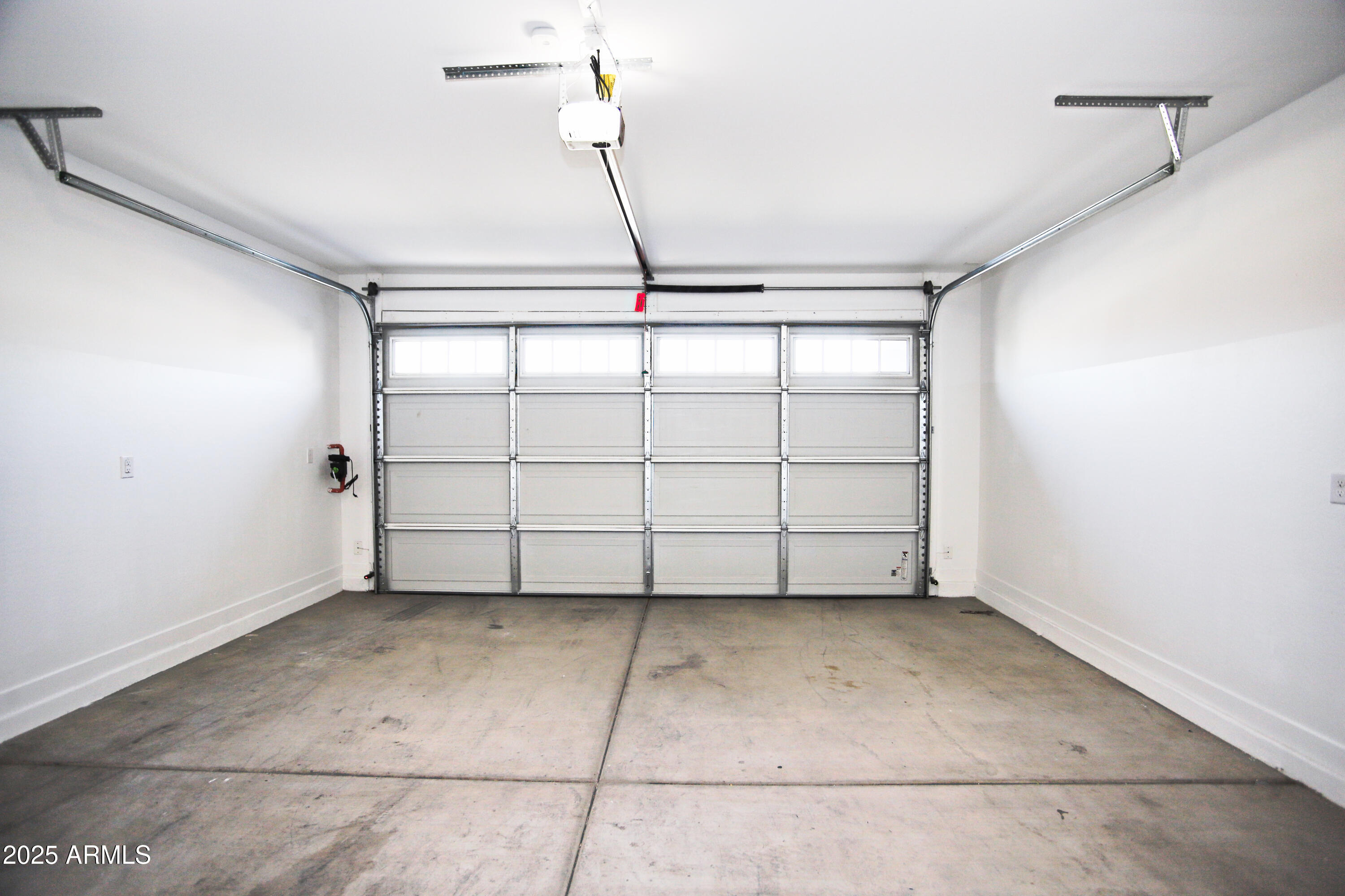 1535 West Corral Road Phoenix, AZ 85041 - Photo 30 of 39 a view of a garage