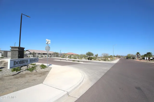 $2,650 | 1535 West Corral Road, Phoenix, AZ 85041