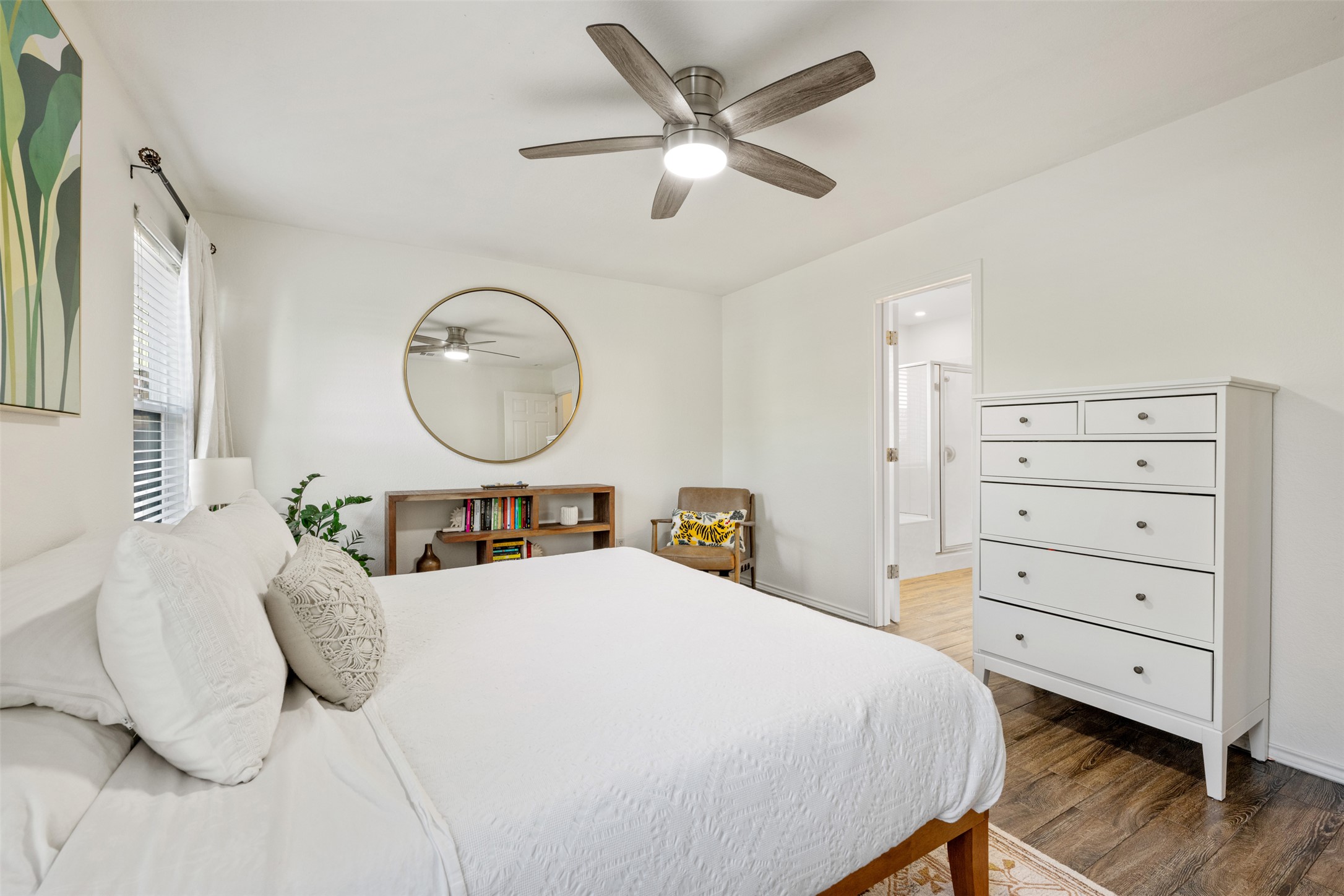 3116 Port Anne Way Leander, TX 78641 - Photo 13 of 24 Primary bedroom with an en-suite bathroom