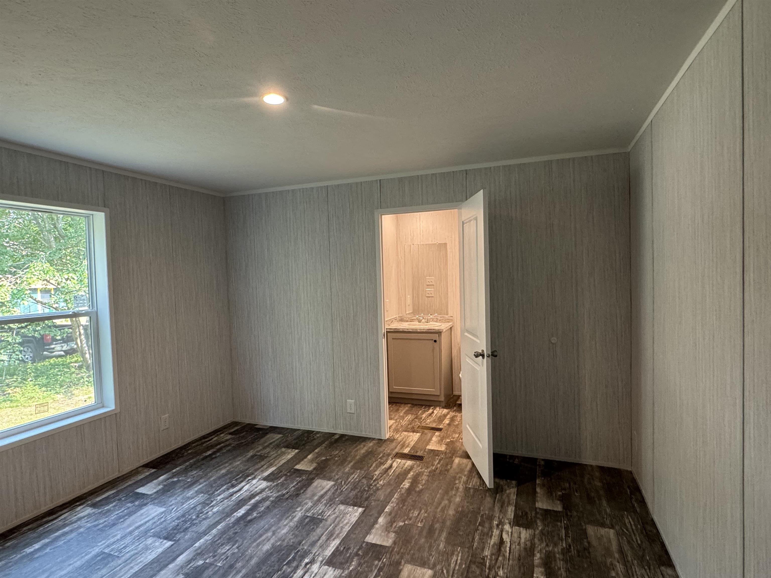 17 Pleasant Valley Road Stratford, NH 03590 - Photo 6 of 9