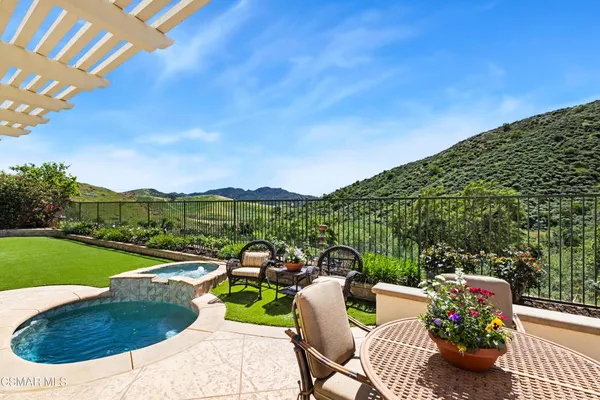$1,895,000 | 3138 Heavenly Ridge Street, Thousand Oaks, CA 91362