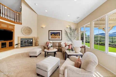 $1,895,000 | 3138 Heavenly Ridge Street, Thousand Oaks, CA 91362
