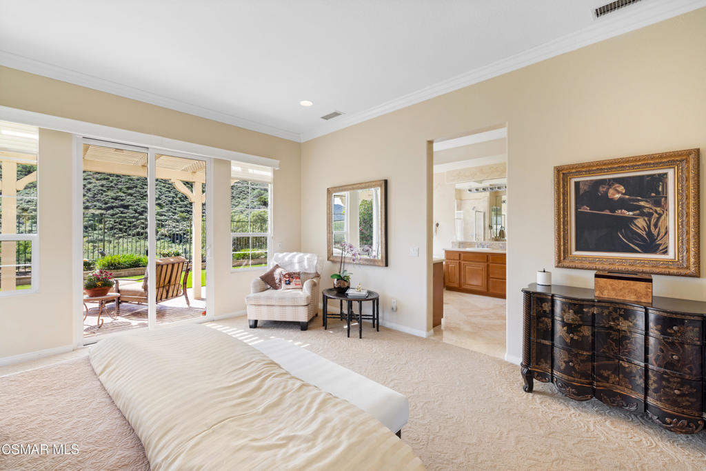 3138 Heavenly Ridge Street Thousand Oaks, CA 91362 - Photo 24 of 39