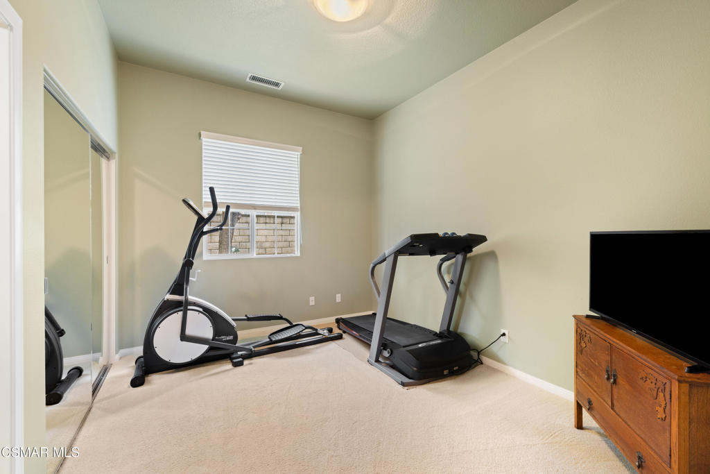 3138 Heavenly Ridge Street Thousand Oaks, CA 91362 - Photo 29 of 39