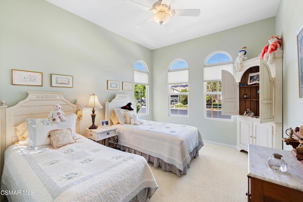 3138 Heavenly Ridge Street Thousand Oaks, CA 91362 - Photo 33 of 39