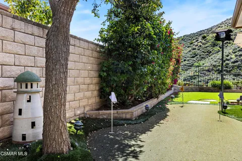 $1,895,000 | 3138 Heavenly Ridge Street, Thousand Oaks, CA 91362