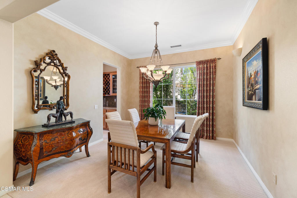 3138 Heavenly Ridge Street Thousand Oaks, CA 91362 - Photo 10 of 39
