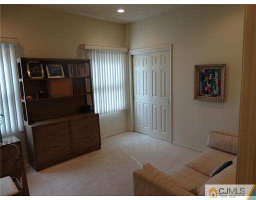 92 Chichester Road Monroe Township, NJ 08831 - Photo 20 of 24 Gallery Image 20