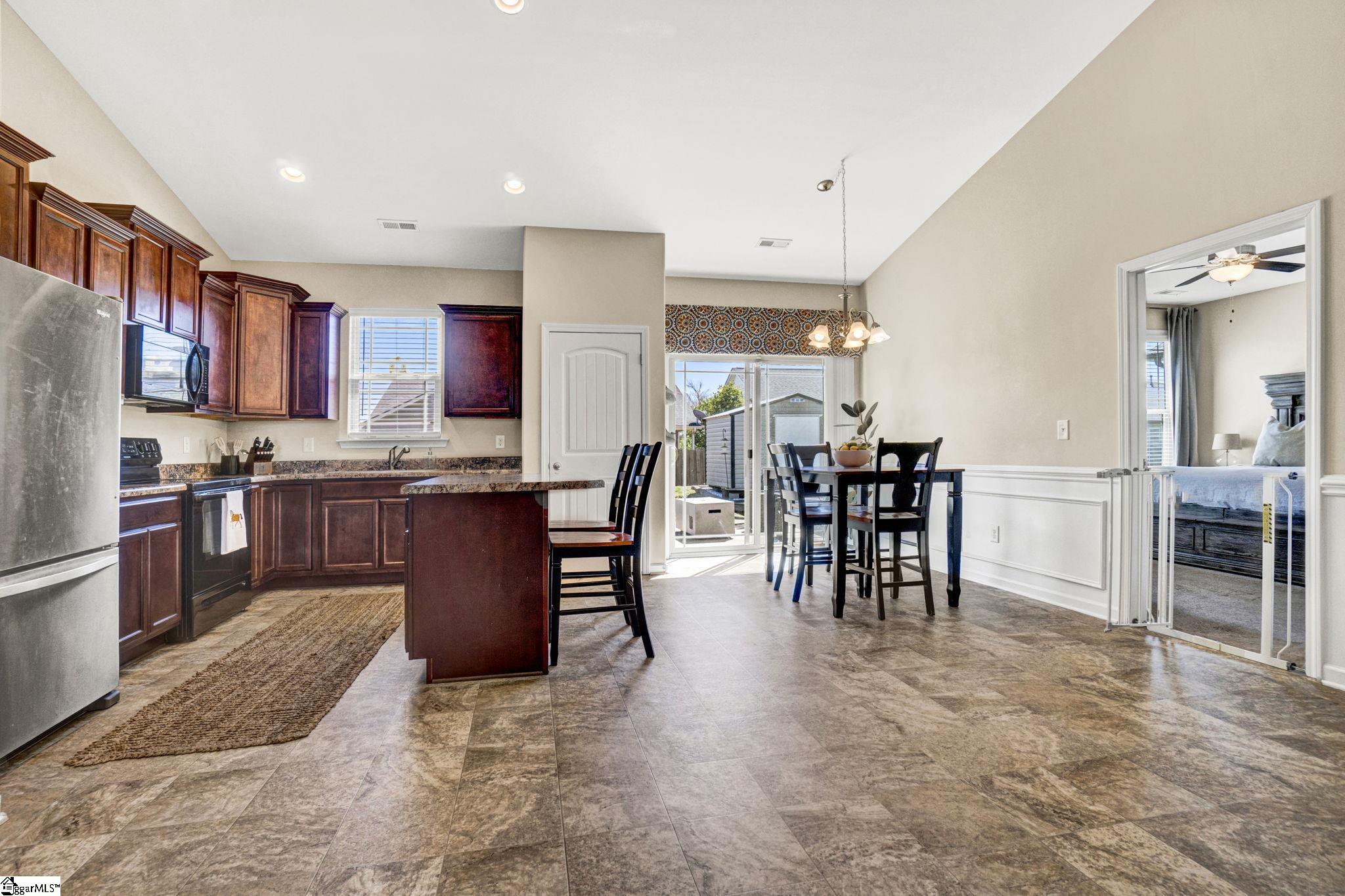 15 Rivanna Drive Anderson, SC 29625 - Photo 10 of 42 Gallery Image 10