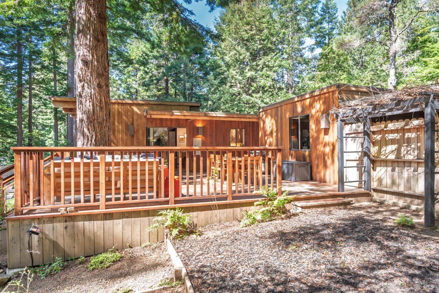 38320 Ocean Ridge Drive Gualala, CA 95445 - Photo 10 of 36