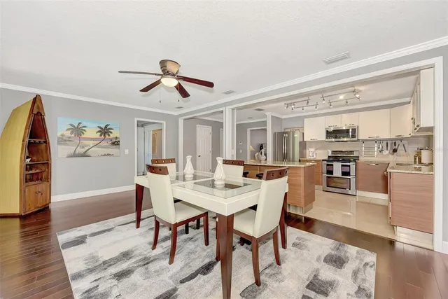 $5,500 | 1894 Loma Linda Street, Sarasota, FL 34239