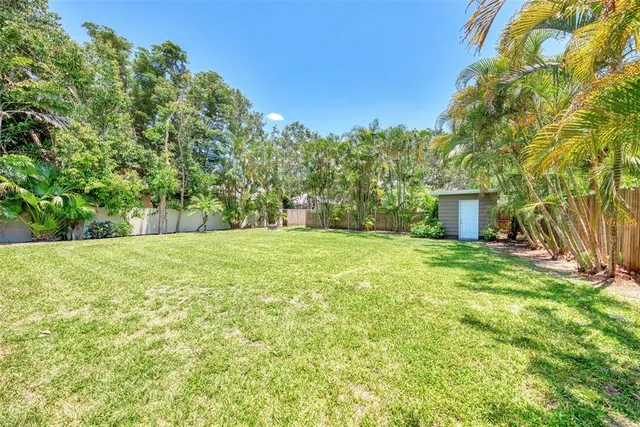 $5,500 | 1894 Loma Linda Street, Sarasota, FL 34239