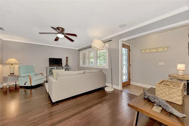 $5,500 | 1894 Loma Linda Street, Sarasota, FL 34239