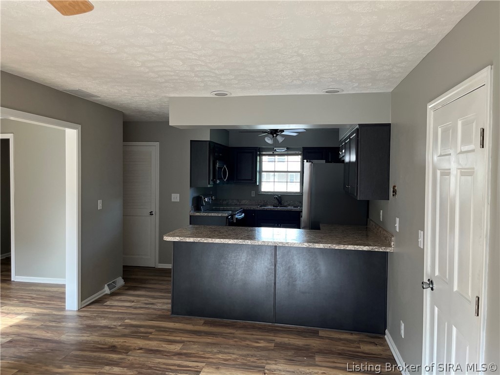 323 Spickert Knob Road New Albany, IN 47150 - Photo 6 of 12 Gallery Image 6