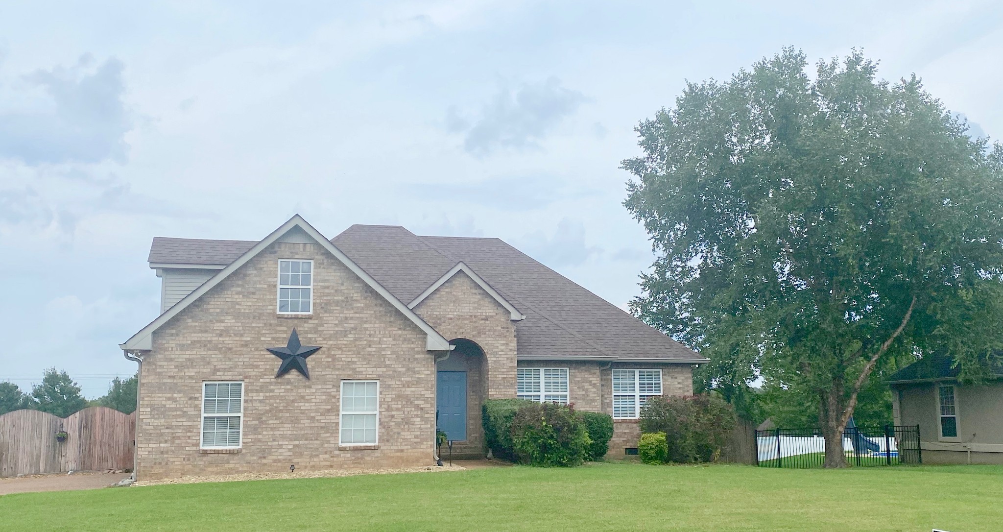 1229 Hunters Point Lane Spring Hill, TN 37174 - Photo 1 of 29 Gallery Image 1