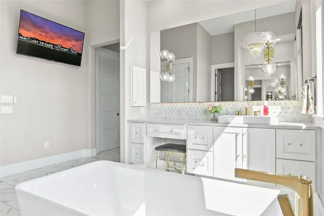 $2,250,000 | 1889 Creekview Court, Argyle, TX 76226