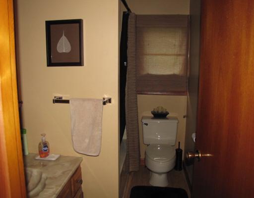 381 Riverside Drive Augusta, ME 04330 - Photo 5 of 10 Bathroom.