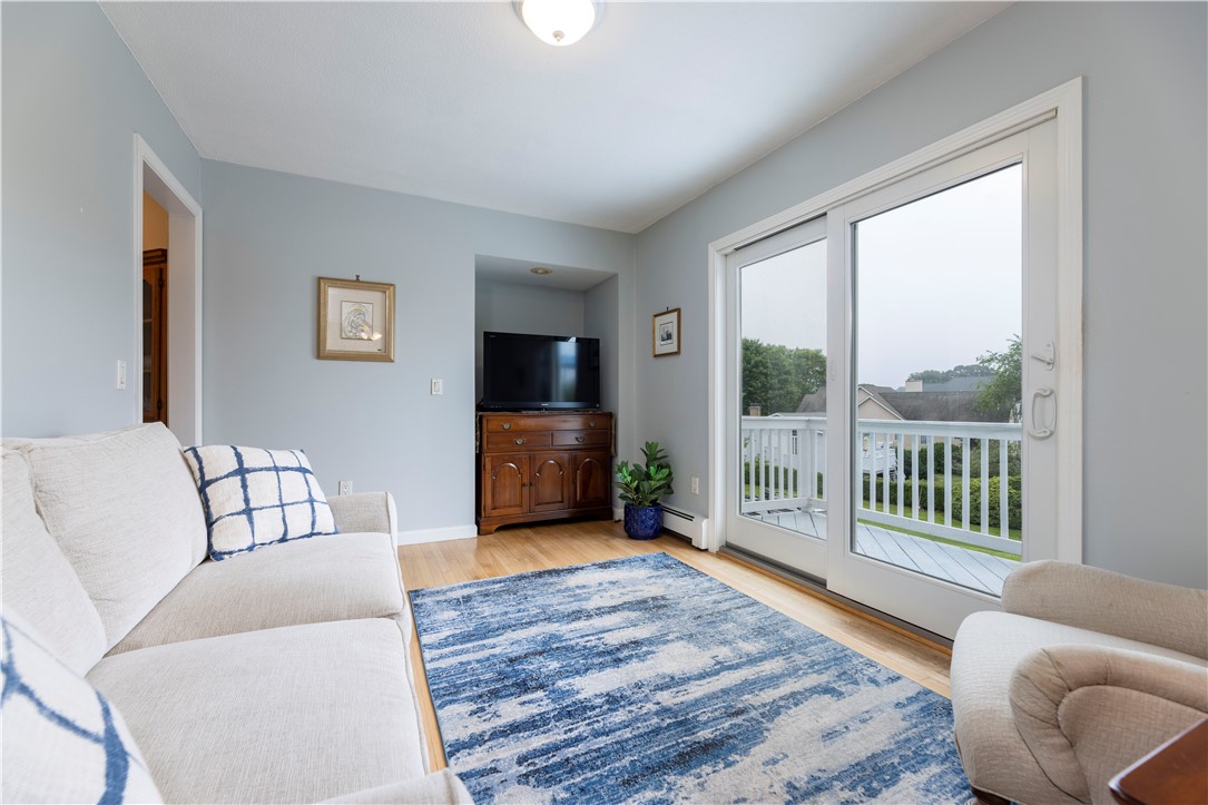 47 Shore Road Westerly, RI 02891 - Photo 24 of 43