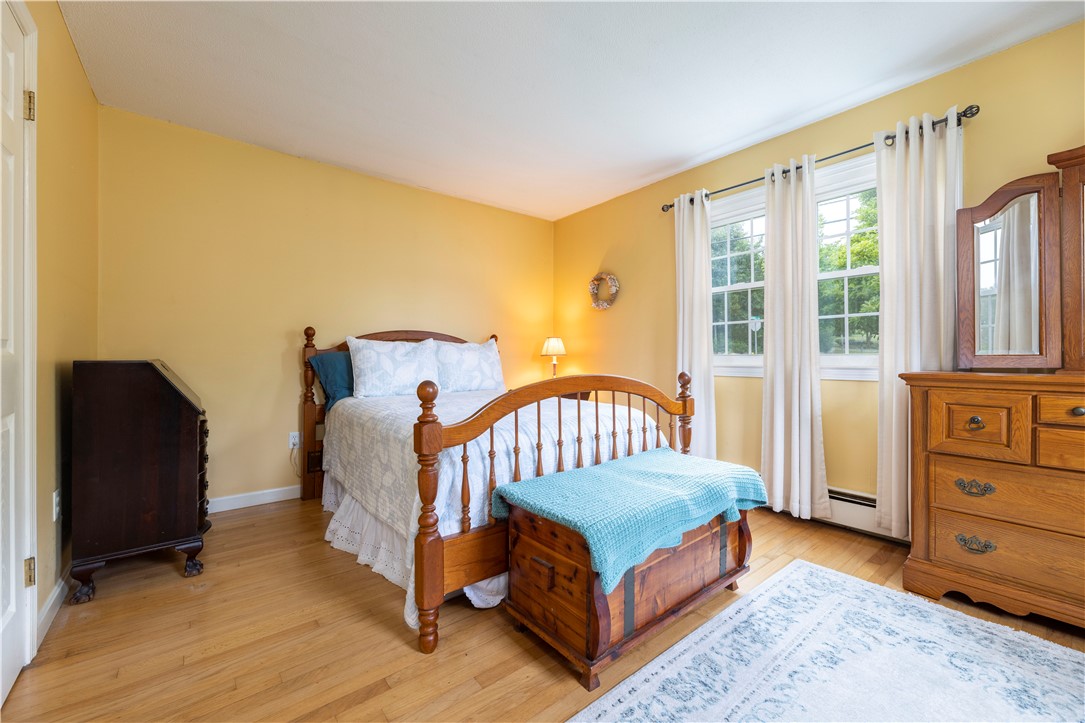 47 Shore Road Westerly, RI 02891 - Photo 26 of 43