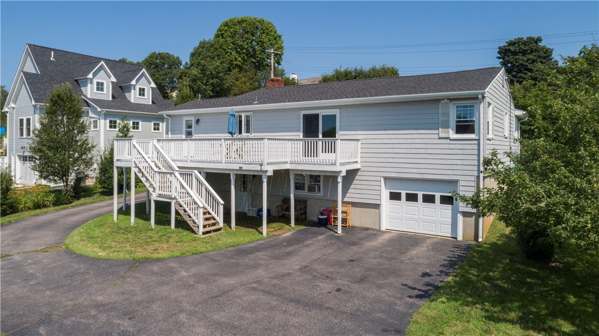 47 Shore Road Westerly, RI 02891 - Photo 9 of 43