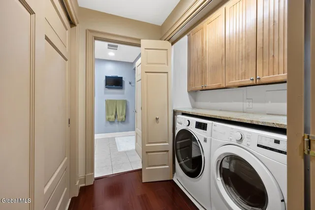 $1,325,000 | 70 Railroad Place, Unit 411, Saratoga Springs, NY 12866