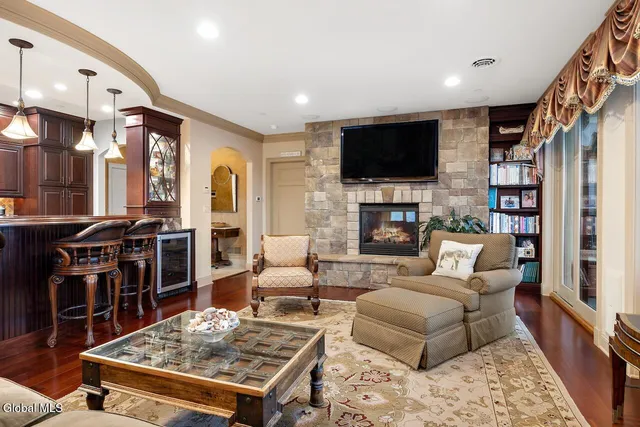 $1,325,000 | 70 Railroad Place, Unit 411, Saratoga Springs, NY 12866