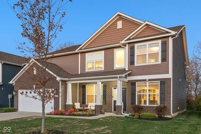 $405,000 | 1617 Wedgewood Place, Avon, IN 46123