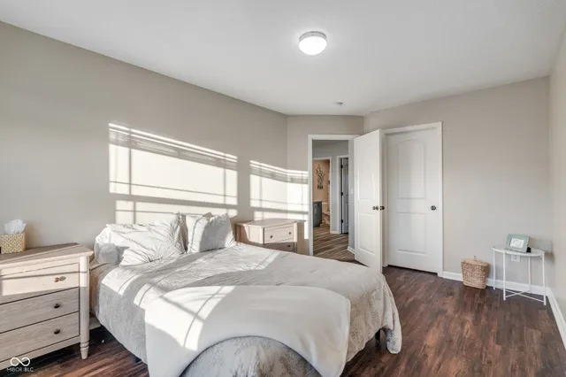 $405,000 | 1617 Wedgewood Place, Avon, IN 46123