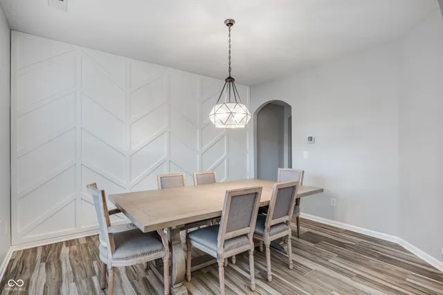 $405,000 | 1617 Wedgewood Place, Avon, IN 46123