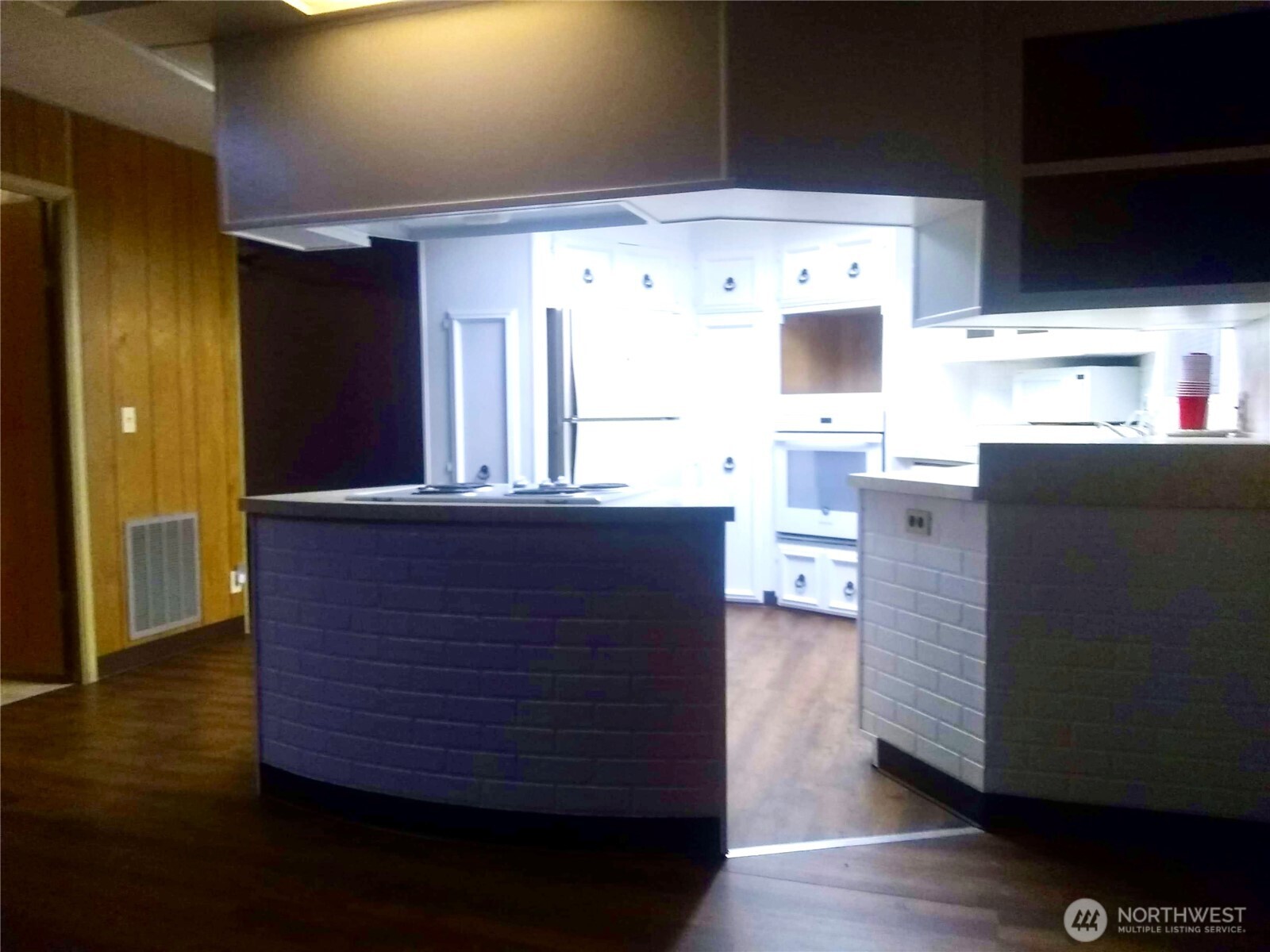 402 West 6th Avenue Ritzville, WA 99169 - Photo 4 of 19 a view of living room with furniture and wooden floor