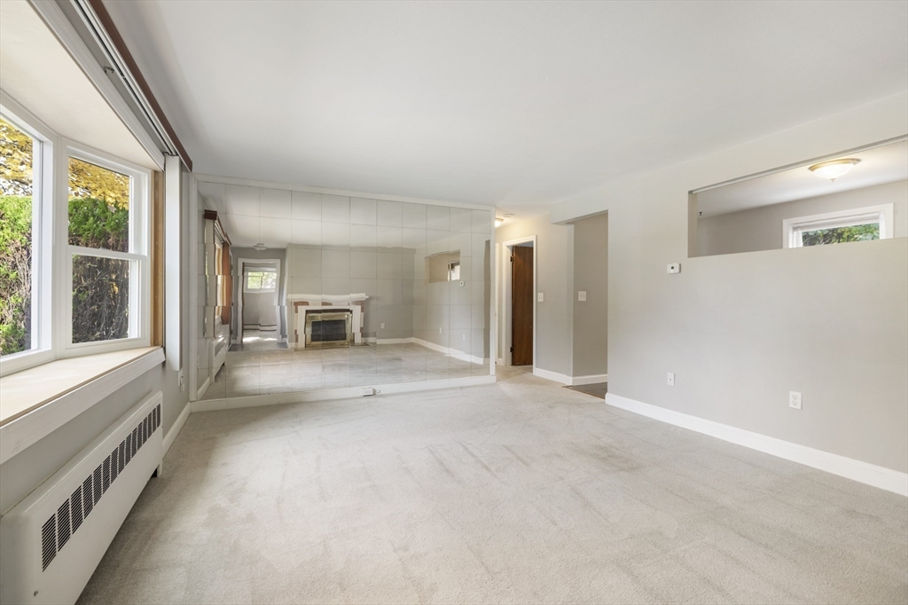 14 Janice Road Stoughton, MA 02072 - Photo 11 of 24 Gallery Image 11