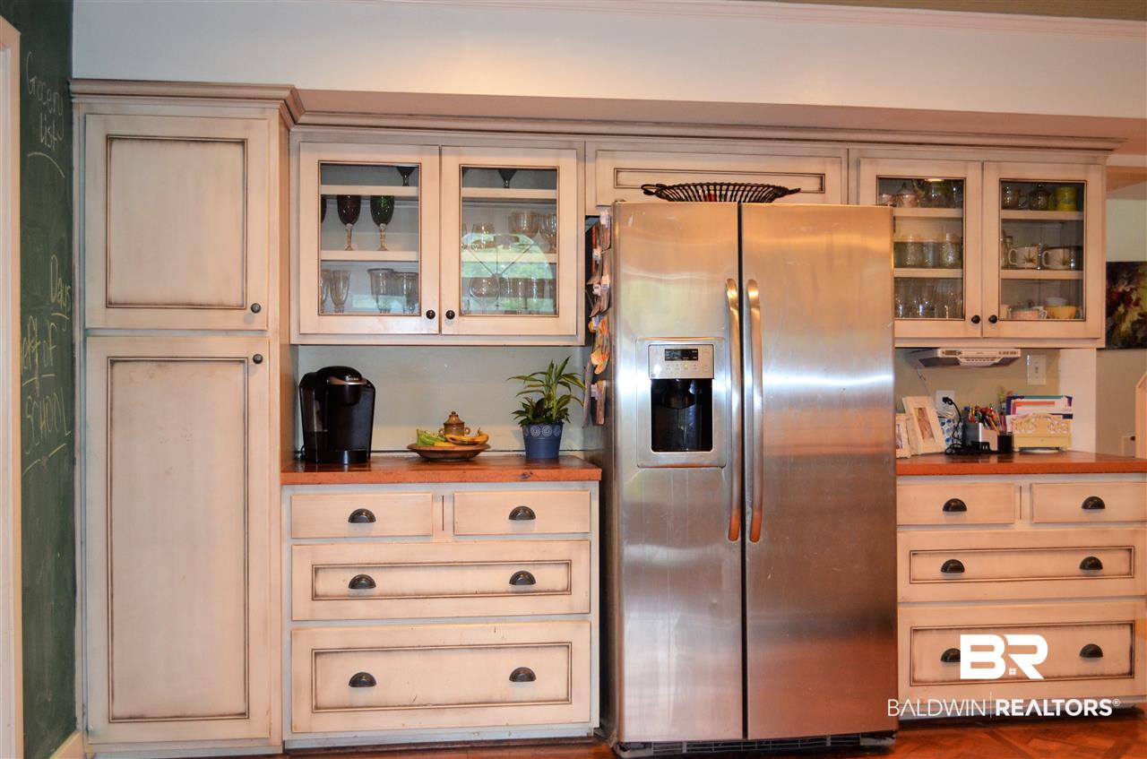 23380 River Road North Daphne, AL 36526 - Photo 6 of 24 KITCHEN